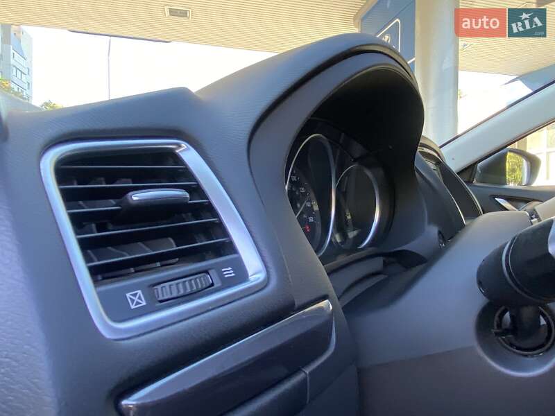 Седан Mazda 6 2014 в Николаеве