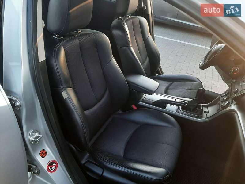 Универсал Mazda 6 2010 в Первомайске