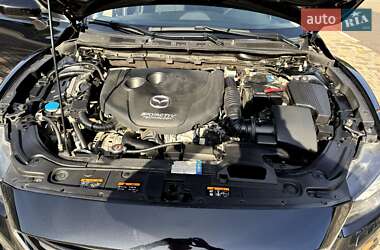 Седан Mazda 6 2013 в 