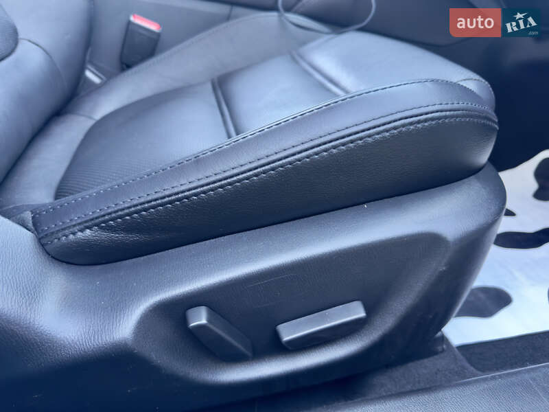 Универсал Mazda 6 2015 в Ровно