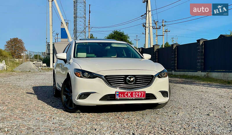 Седан Mazda 6 2016 в Львове