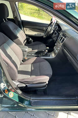 Лифтбек Mazda 6 2002 в 