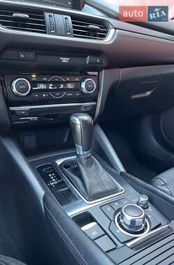 Седан Mazda 6 2016 в 