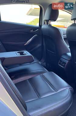 Седан Mazda 6 2016 в 