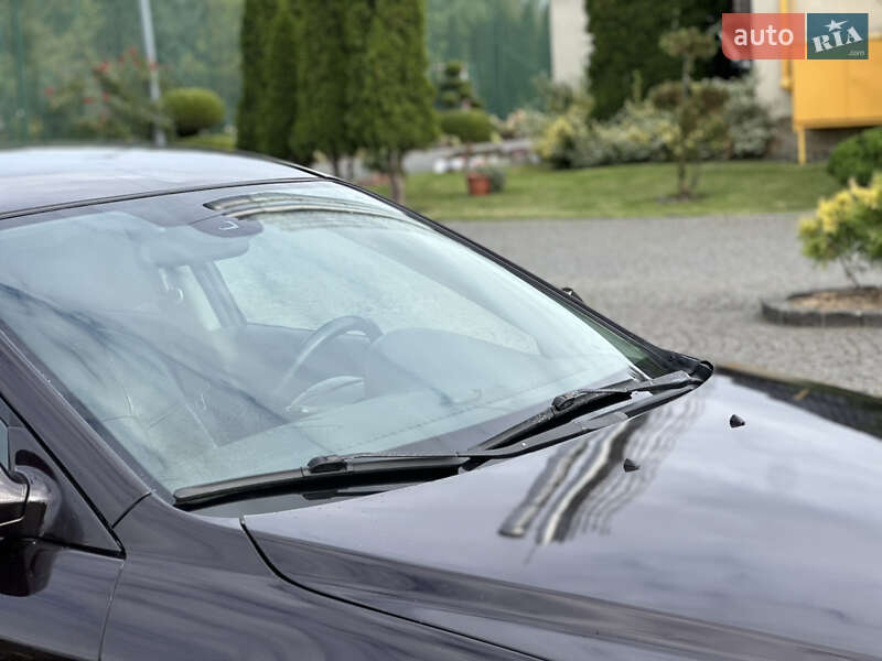 Седан Mazda 6 2006 в Жовкве