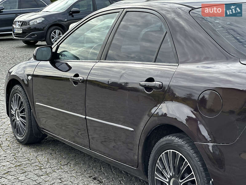 Седан Mazda 6 2006 в Жовкве