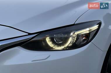 Седан Mazda 6 2015 в 