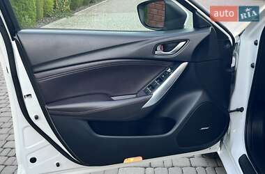 Седан Mazda 6 2015 в 