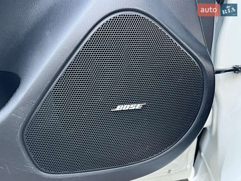 Седан Mazda 6 2015 в Ровно