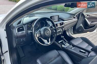 Седан Mazda 6 2015 в 