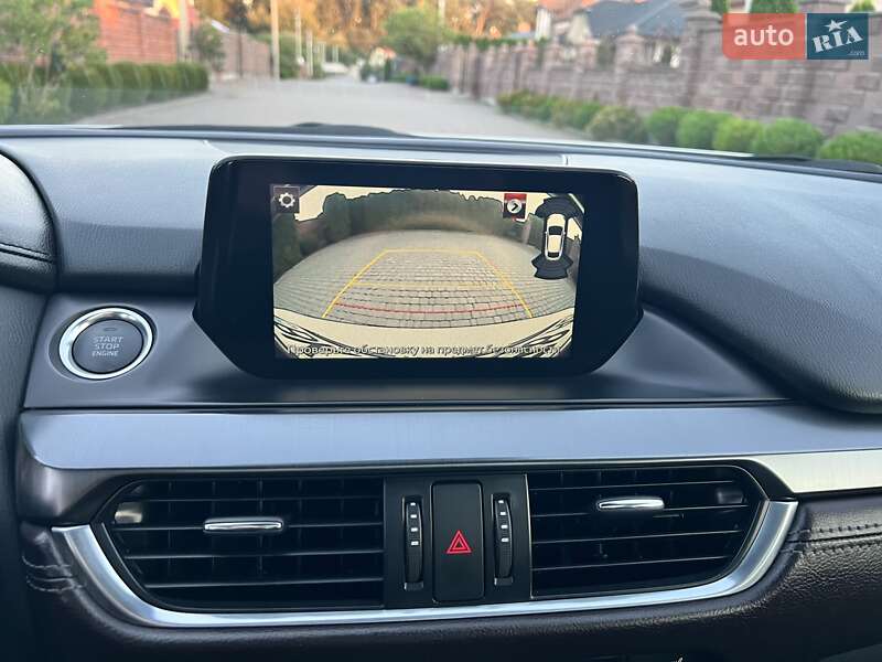 Седан Mazda 6 2015 в Ровно
