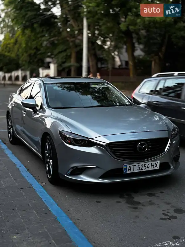 Mazda 6