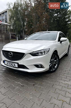 Седан Mazda 6 2014 в Черновцах