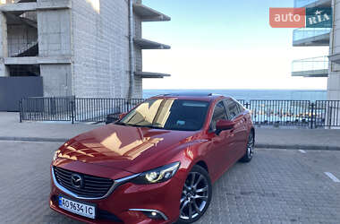 Седан Mazda 6 2015 в 