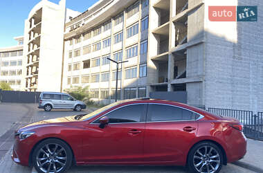 Седан Mazda 6 2015 в 