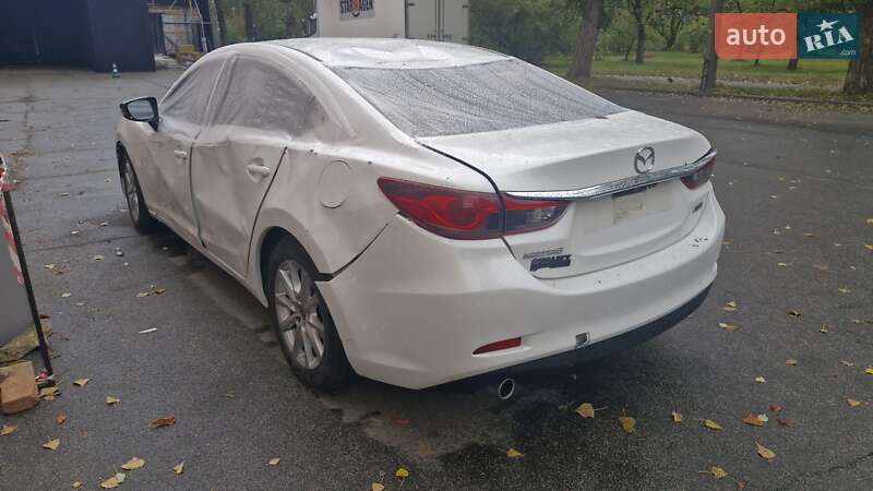 Седан Mazda 6 2014 в Киеве
