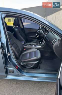 Седан Mazda 6 2013 в 