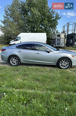 Седан Mazda 6 2016 в 