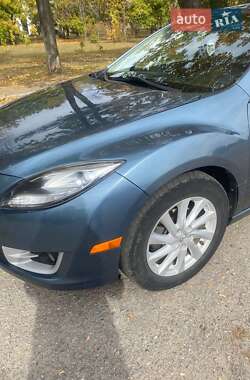 Седан Mazda 6 2012 в 
