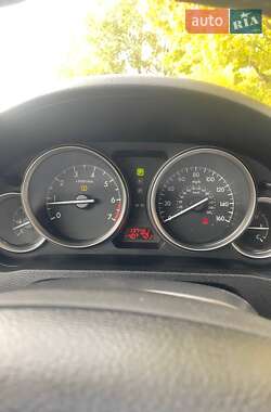 Седан Mazda 6 2012 в 