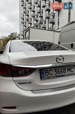 Седан Mazda 6 2015 в 