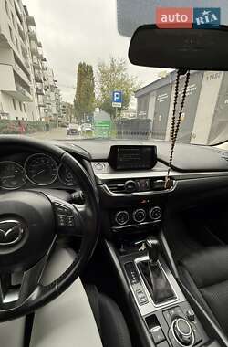 Седан Mazda 6 2015 в 