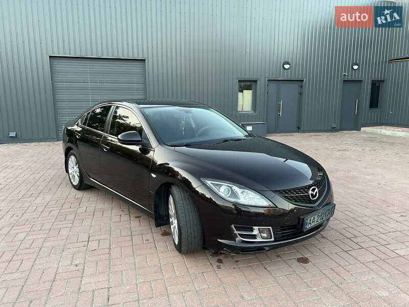 Седан Mazda 6 2008 в Знаменке