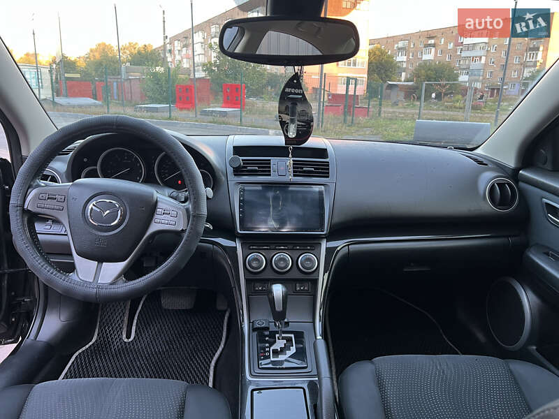 Седан Mazda 6 2008 в Знаменке
