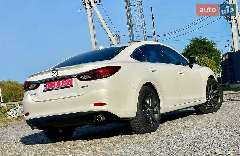 Седан Mazda 6 2016 в Львове