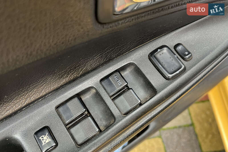 Лифтбек Mazda 6 2003 в Стрые