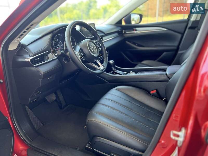 Седан Mazda 6 2019 в Синельниково