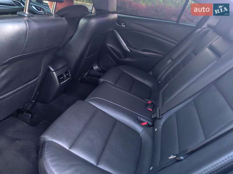 Седан Mazda 6 2016 в Харькове