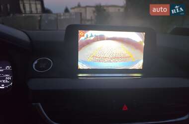 Седан Mazda 6 2016 в 
