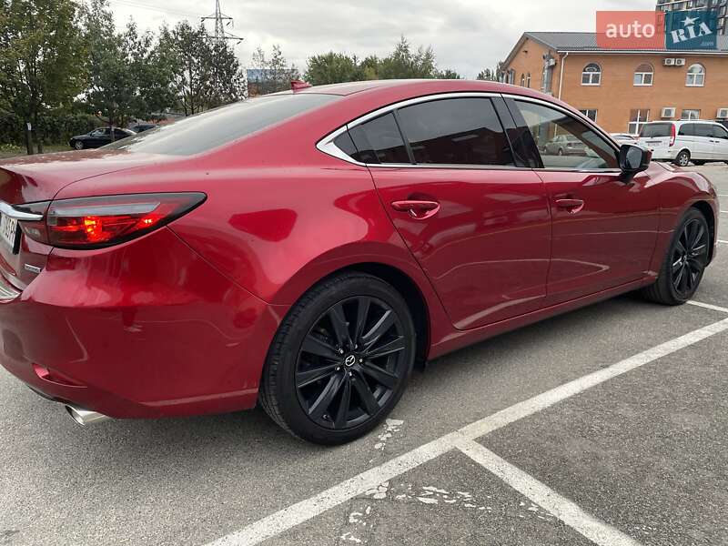 Седан Mazda 6 2020 в Вишневом