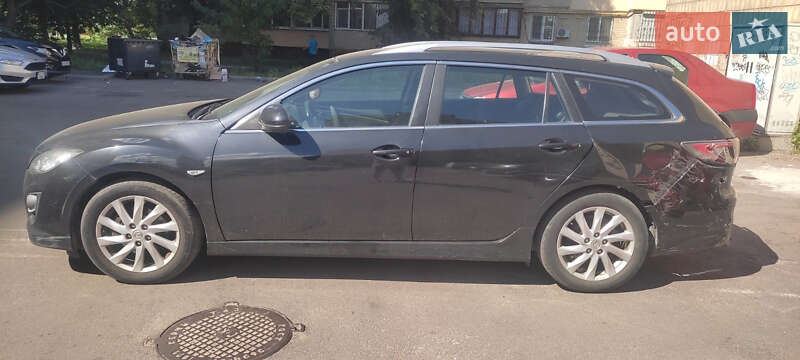 Универсал Mazda 6 2010 в Киеве
