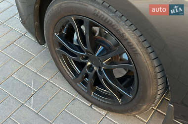 Седан Mazda 6 2016 в 
