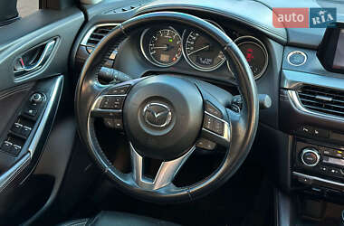 Седан Mazda 6 2016 в 