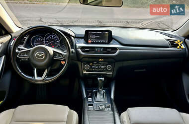 Седан Mazda 6 2017 в 