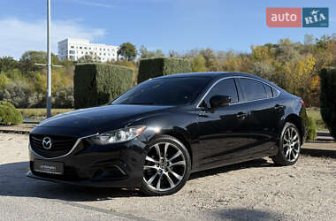 Седан Mazda 6 2016 в Днепре
