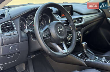 Седан Mazda 6 2016 в 