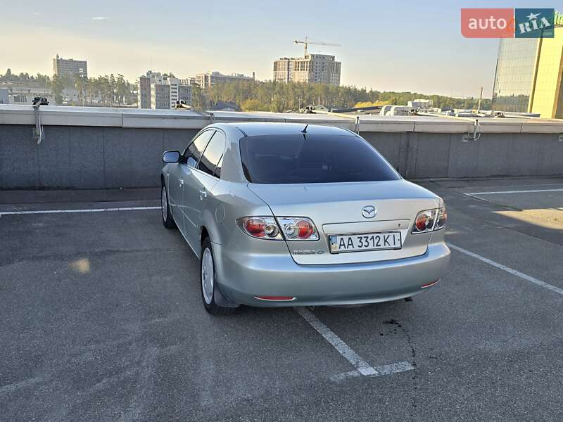 Седан Mazda 6 2003 в Киеве