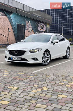 Седан Mazda 6 2012 в 