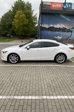 Седан Mazda 6 2012 в 