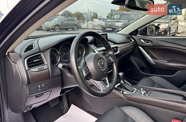 Седан Mazda 6 2015 в 