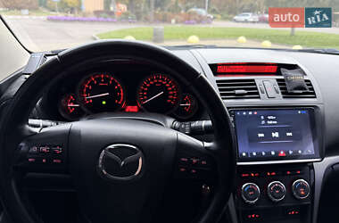 Седан Mazda 6 2010 в 