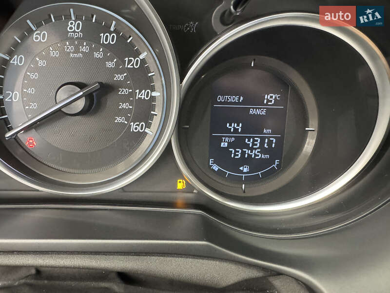 Седан Mazda 6 2015 в Львове