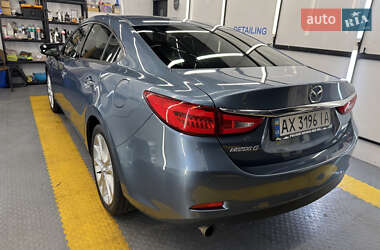 Седан Mazda 6 2015 в 
