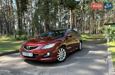 Седан Mazda 6 2011 в 