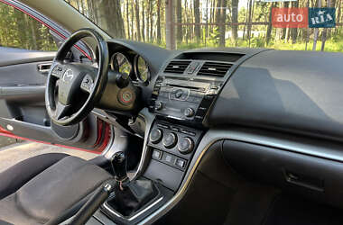 Седан Mazda 6 2011 в 