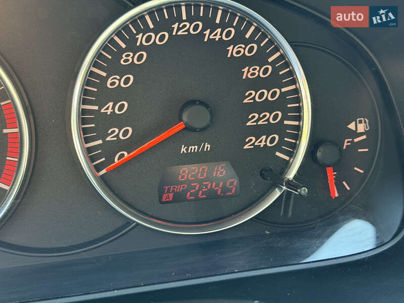 Седан Mazda 6 2004 в Каменском